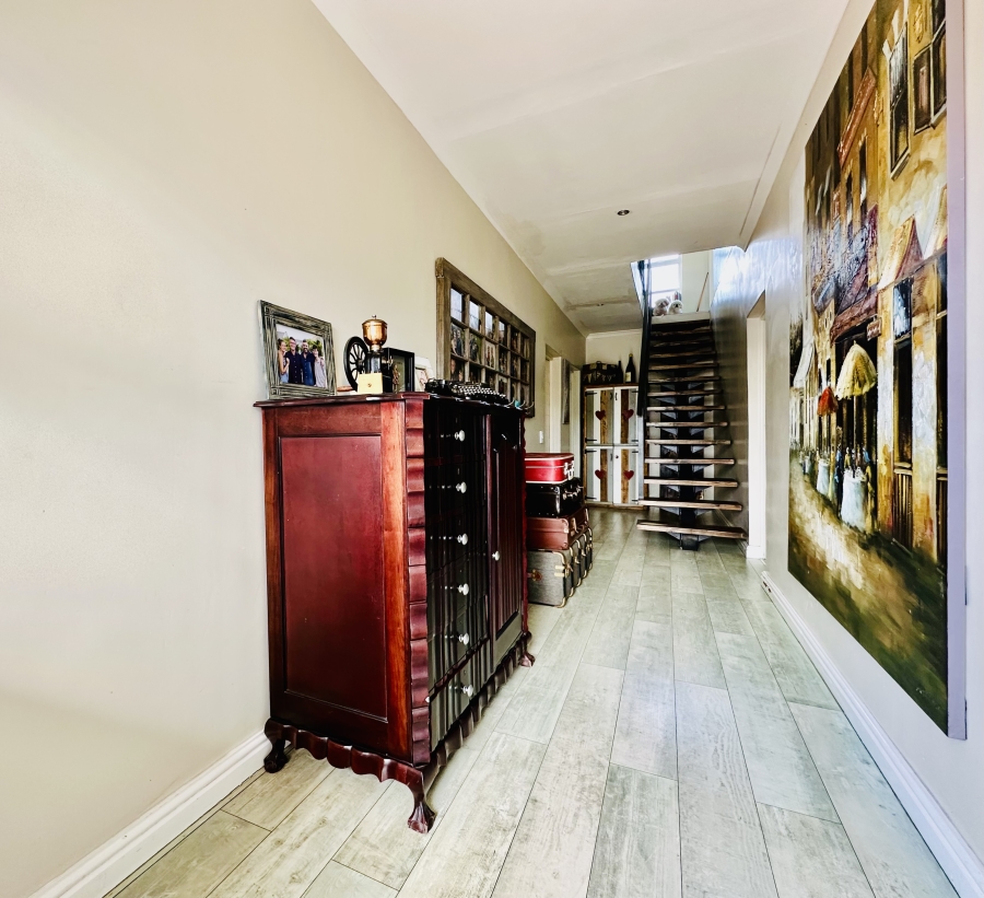 4 Bedroom Property for Sale in Vermont Western Cape